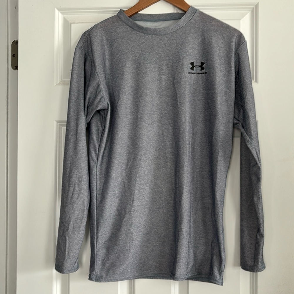 Under Armour Gray Long Sleeve Shirt